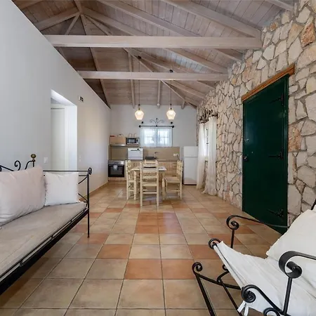 Villa Helona Keri