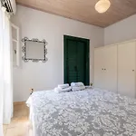 Villa Helona *