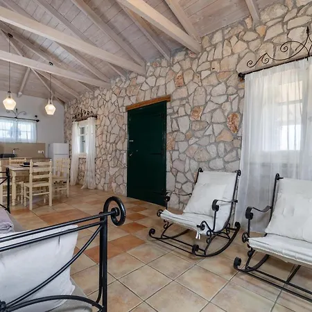 Helona Villa