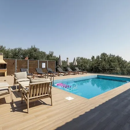 Villa Helona Keri