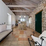 Villa Helona Keri